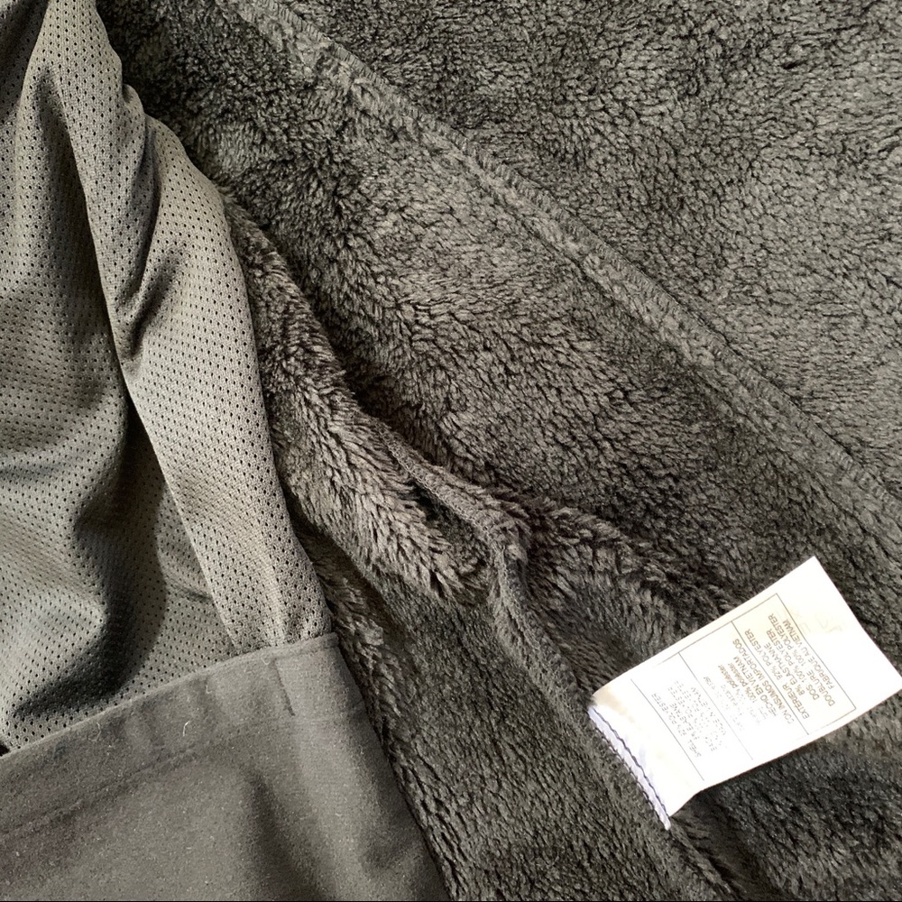 Reebok Men's Softshell Fur Lined Full Zip Jacket - Picture 3 of 3